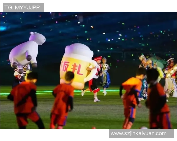 云南省城市足球联赛热情开幕，激光、焰火闪烁“滇超”之夜